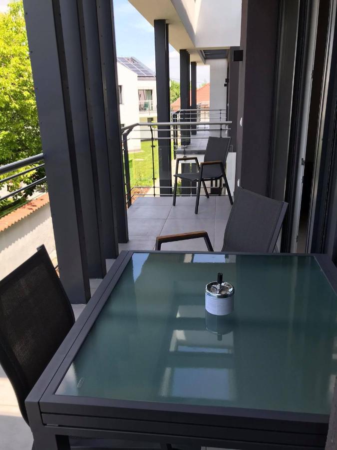 Oasis Residence ハイデゥソボスロー エクステリア 写真